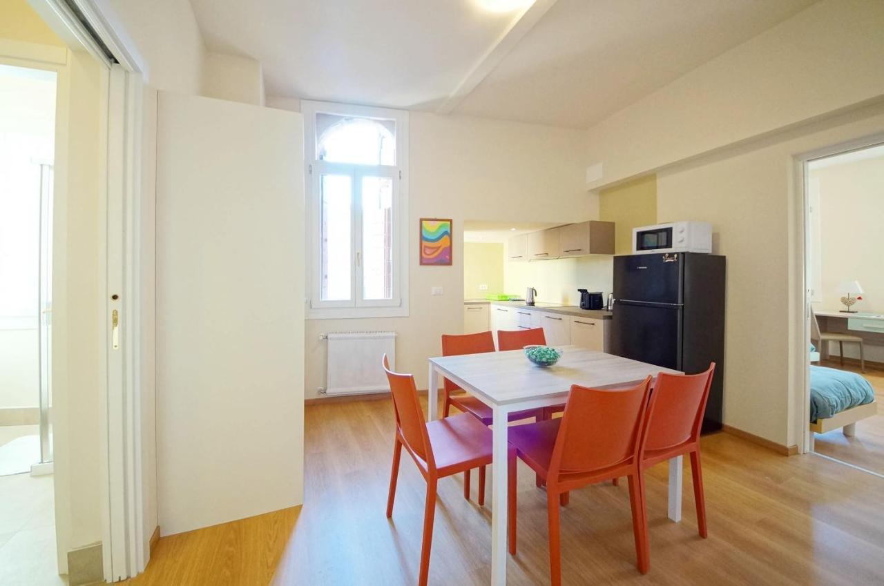 Ca' Circus 4 Rooms Wi-Fi Fibre Venice Exterior photo