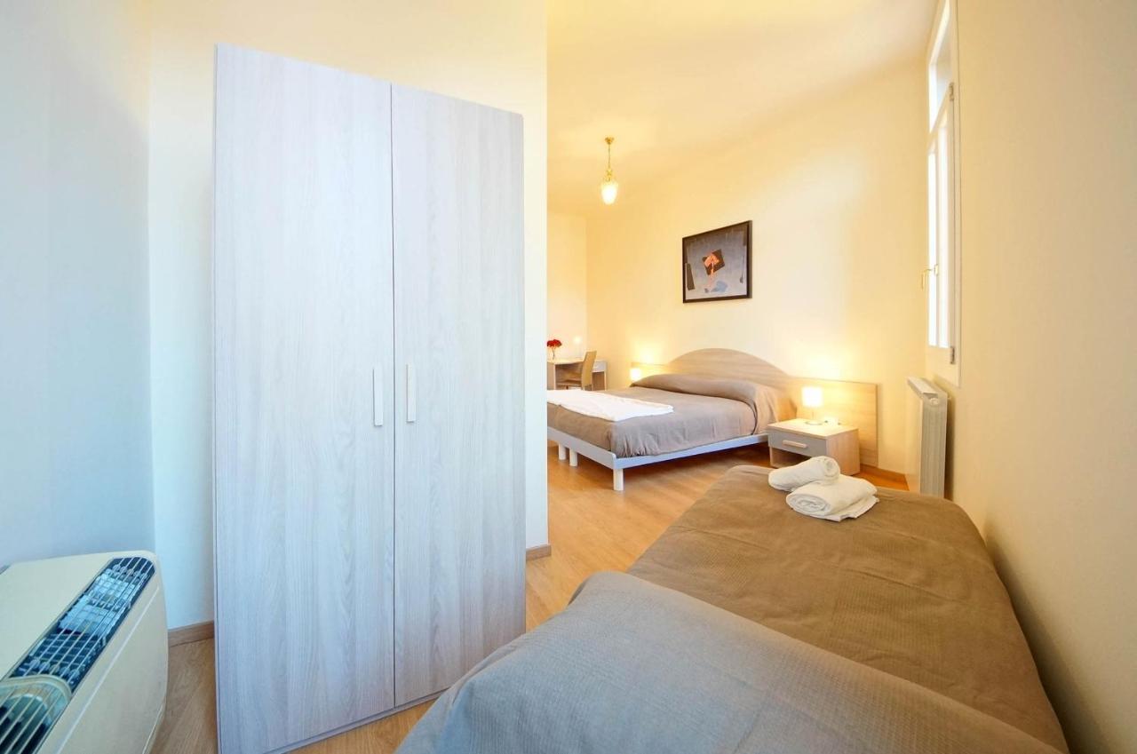 Ca' Circus 4 Rooms Wi-Fi Fibre Venice Exterior photo